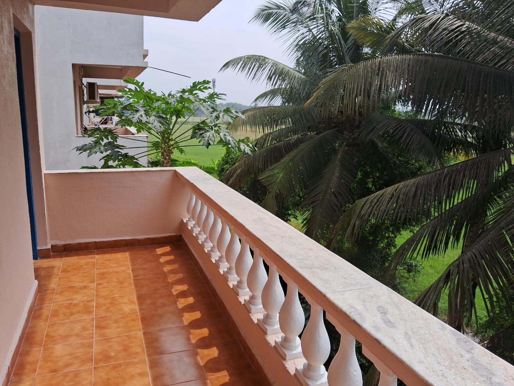 ורקה Coconut Grove Holiday Apartment מראה חיצוני תמונה